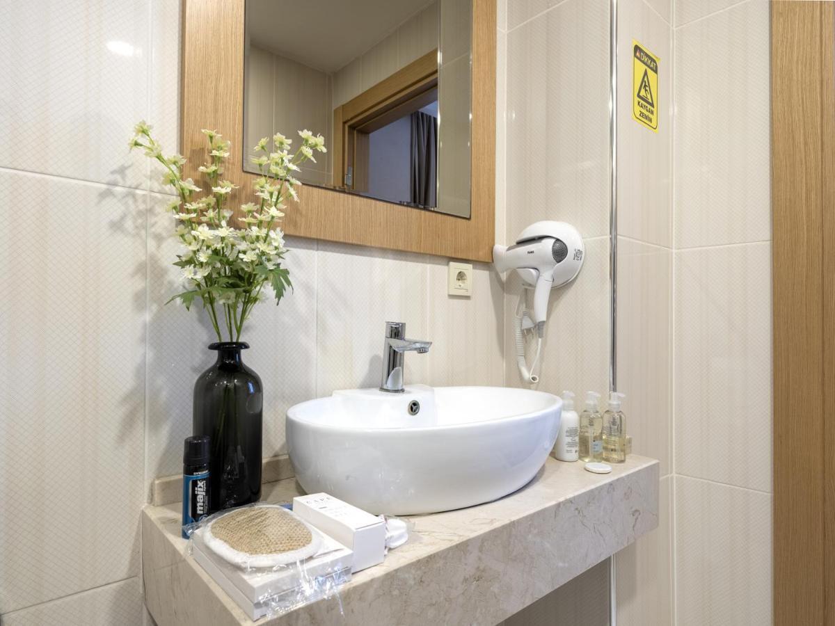 Merlin Hotel Стамбул Екстер'єр фото